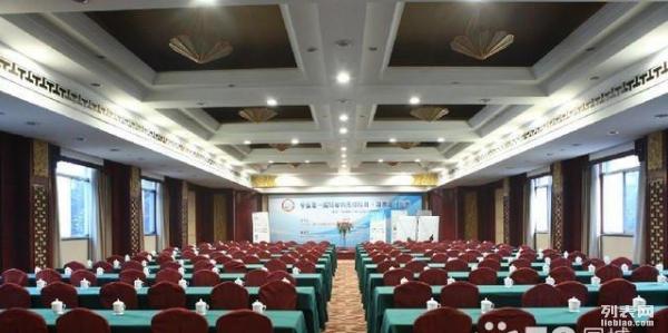 杭州致遠(yuǎn)影視 專業(yè)婚禮跟拍與會議展覽服務(wù)，價(jià)格透明品質(zhì)卓越